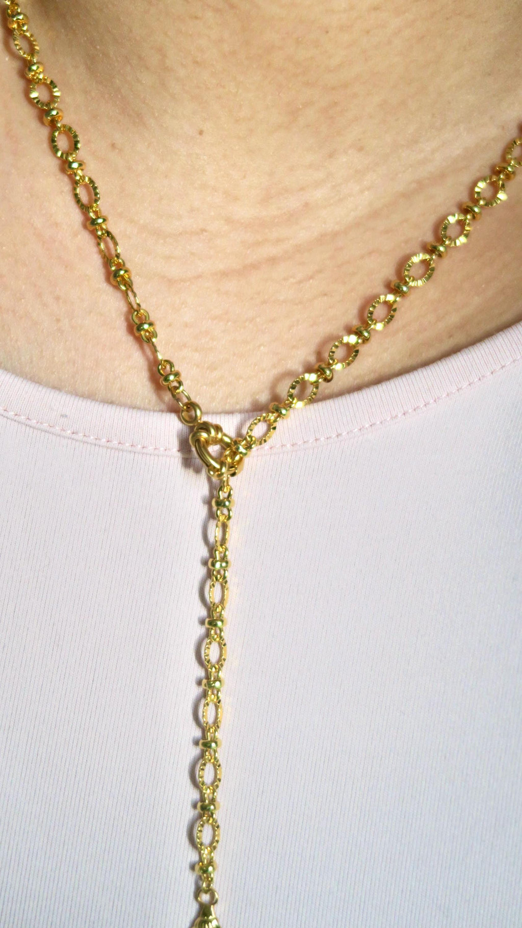 collier lariat en y doré en acier inoxydable personnalisable avec charm