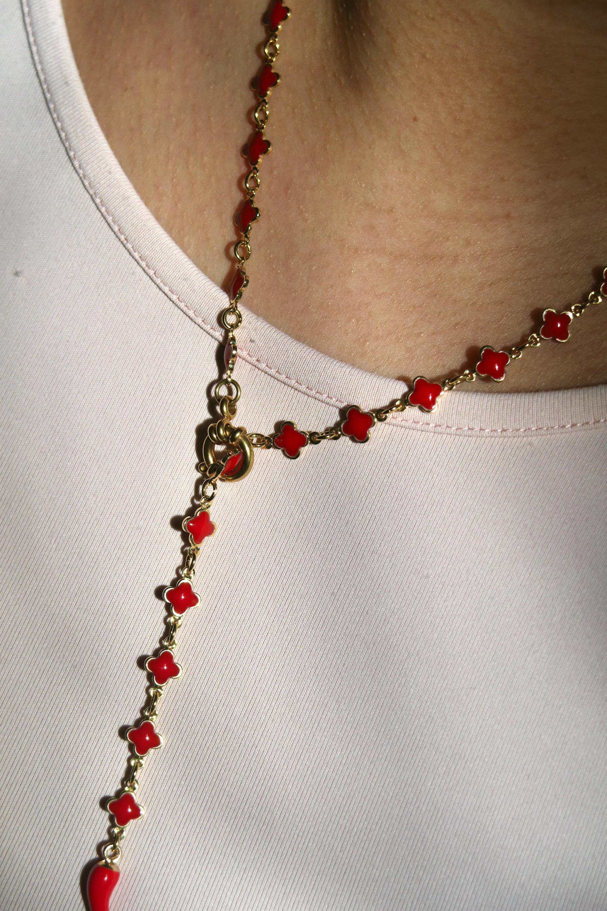 collier en y lariat rouge personnalisable avec charms en acier inoxydable