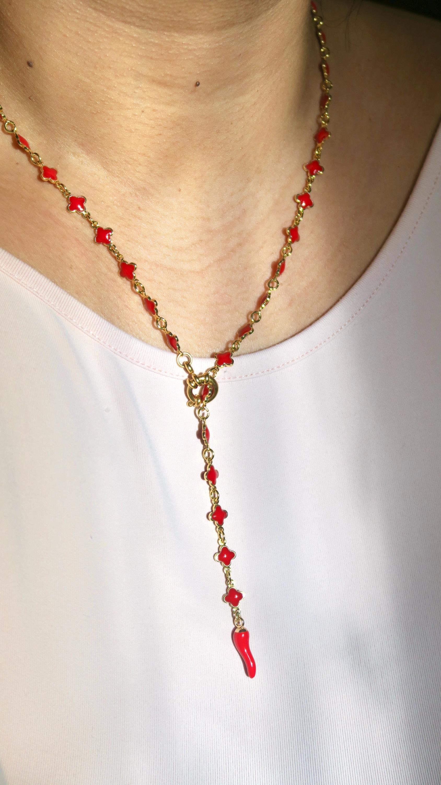 collier en y lariat rouge personnalisable avec charms en acier inoxydable